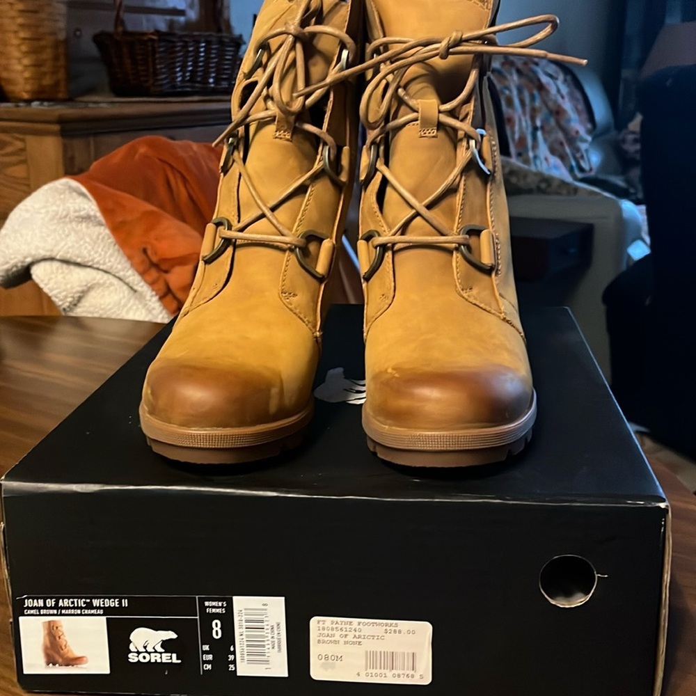 Sorel Joan of Arctic Wedge II Camel Brown women’s size 8/39